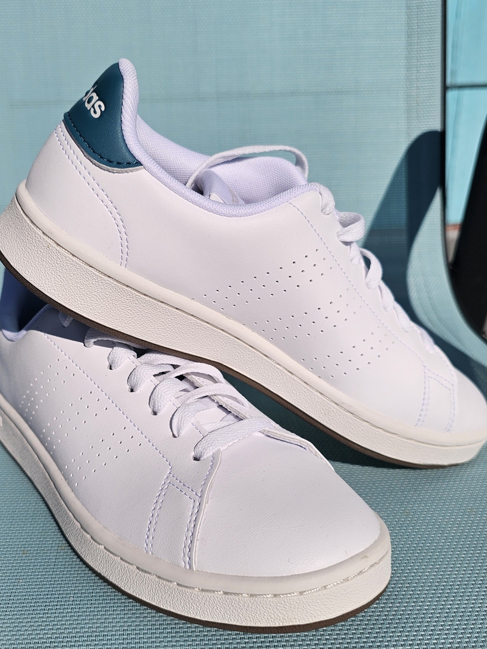 Adidas Advantage White Sneakers with Teal Heel Tab